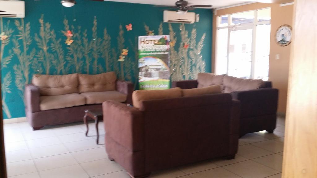 Apart Hotel Pico Bonito La Ceiba Bagian luar foto