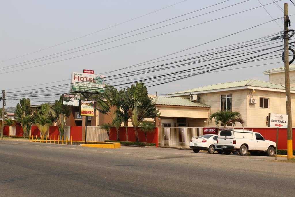 Apart Hotel Pico Bonito La Ceiba Bagian luar foto