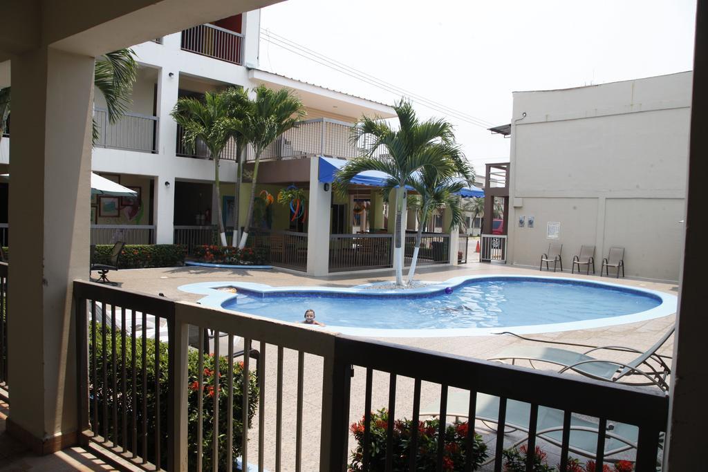 Apart Hotel Pico Bonito La Ceiba Bagian luar foto
