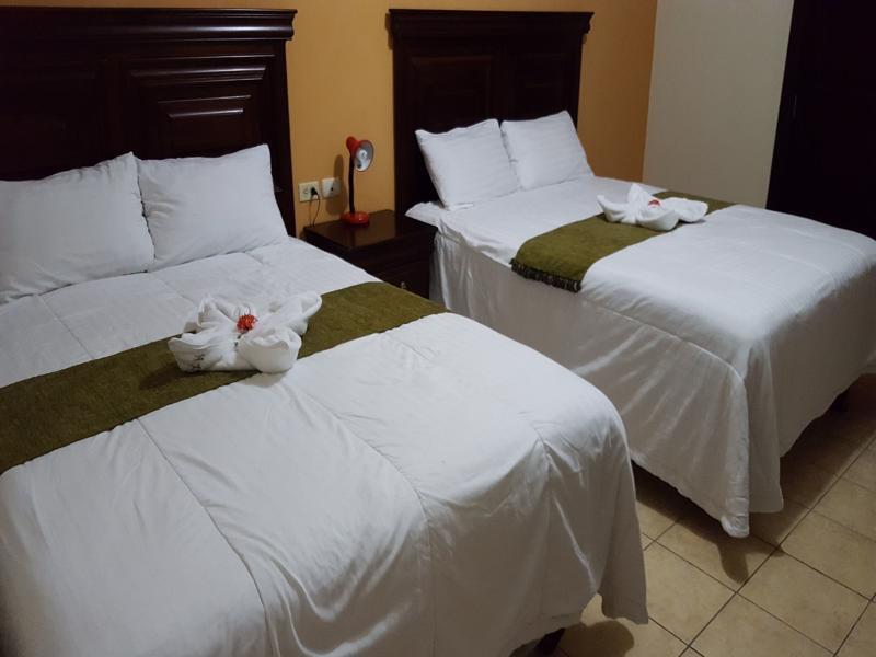 Apart Hotel Pico Bonito La Ceiba Bagian luar foto