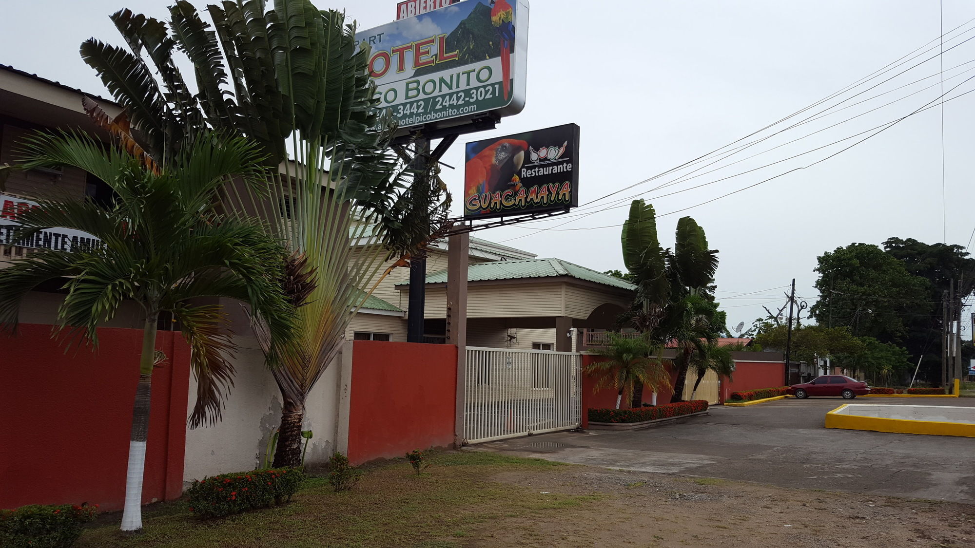 Apart Hotel Pico Bonito La Ceiba Bagian luar foto