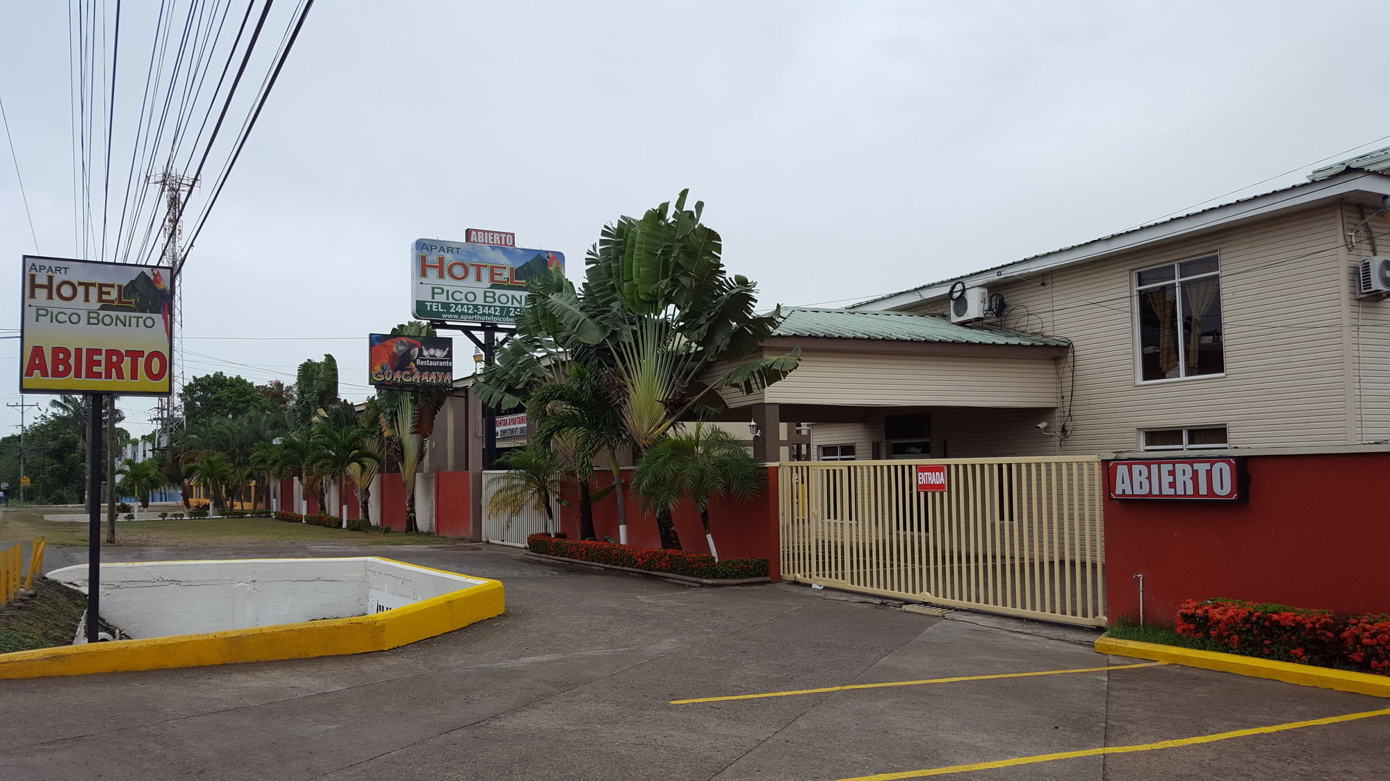 Apart Hotel Pico Bonito La Ceiba Bagian luar foto